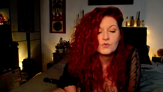 Snapshot of SultrySavannah chatting on 02-09-26, 05:16 SultrySavannah online show from 02-09-26, 05:16