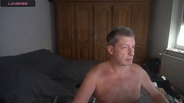 iliebetights online show from 11-23-25, 01:54