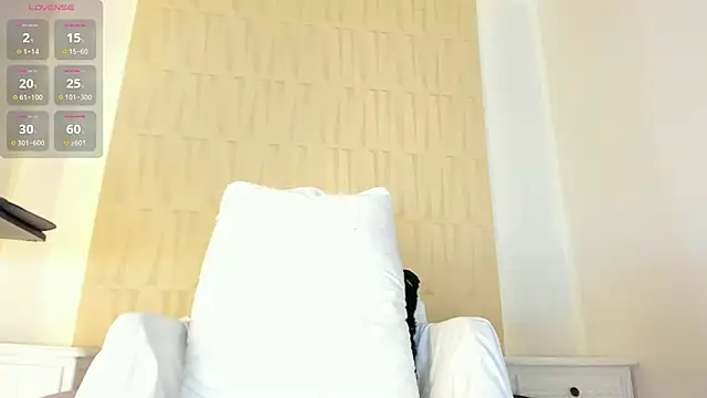 mia pineda online show from 04-08-26, 09:05