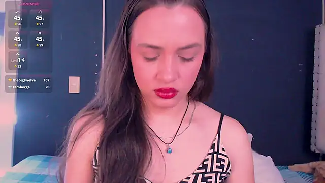 Snapshot of valen_thompson chatting on 03-12-25, 10:28 valen thompson online show from 03-12-25, 10:28