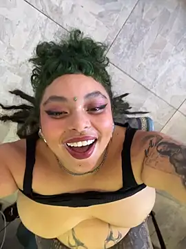 PrincessLauren420 online show from 04-16-26, 09:39