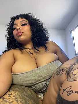 PrincessLauren420 online show from 01-18-26, 06:22