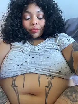 PrincessLauren420 online show from 12-04-25, 08:52