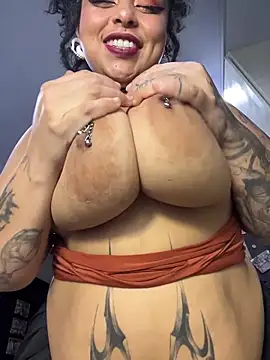 PrincessLauren420 online show from 12-19-25, 11:40