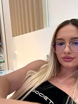 mollyxxx online show from 09-11-25, 03:39