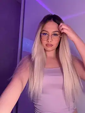 mollyxxx online show from 11-04-25, 01:42