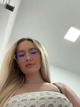 mollyxxx online show from 01-23-25, 12:09