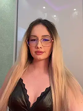 mollyxxx online show from 03-02-26, 01:06