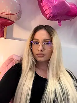 mollyxxx online show from 11-27-25, 04:24