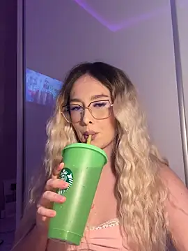 mollyxxx online show from 02-08-26, 03:04