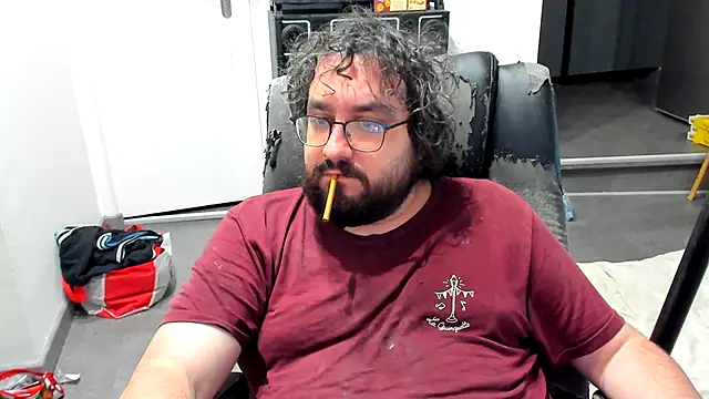 Snapshot of bears549a chatting on 12-19-24, 03:18 bears549a online show from 12-19-24, 03:18