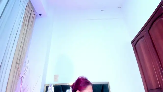 JupiteFox online show from 02-14-26, 01:06