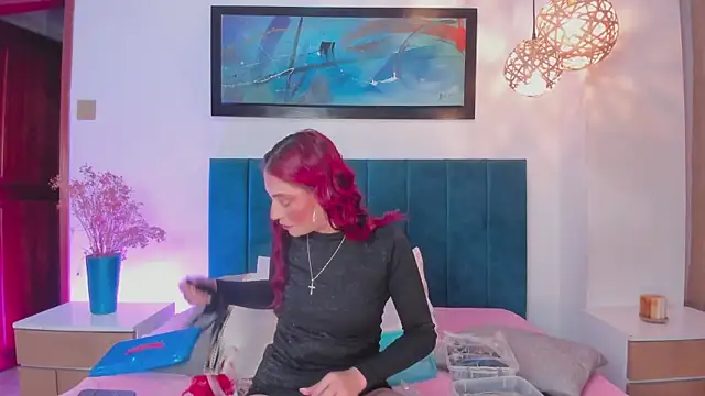 JupiteFox online show from 09-30-25, 01:00