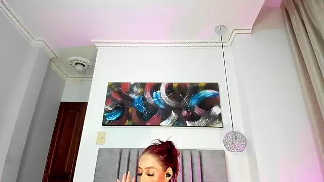 JupiteFox online show from 10-18-25, 01:07