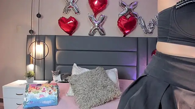 JupiteFox online show from 02-15-26, 01:06