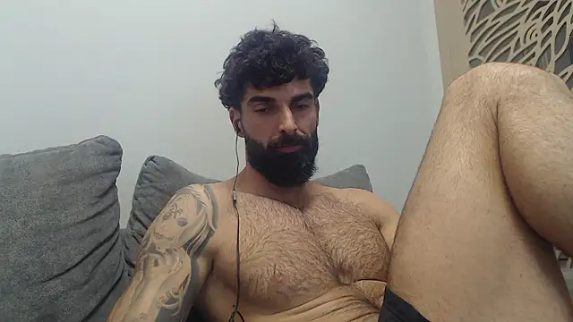 Snapshot of Verycutex chatting on 02-13-26, 08:20 Verycutex online show from 02-13-26, 08:20