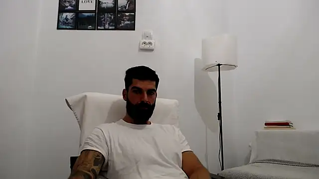 Verycutex online show from 10-17-25, 05:33