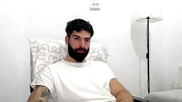 Verycutex online show from 12-16-25, 06:50