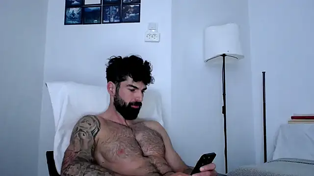 Verycutex online show from 06-19-26, 05:24
