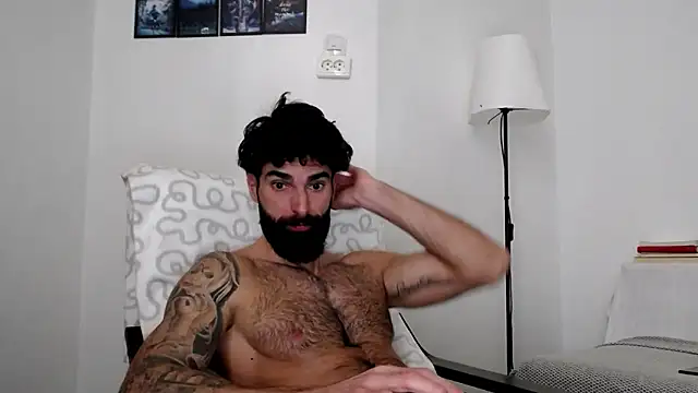 Snapshot of Verycutex chatting on 02-24-26, 08:37 Verycutex online show from 02-24-26, 08:37