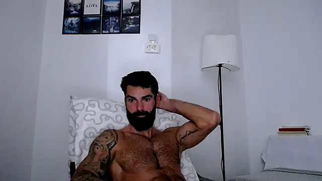 Verycutex online show from 10-30-25, 06:55