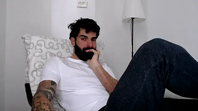 Snapshot of Verycutex chatting on 02-03-26, 08:08 Verycutex online show from 02-03-26, 08:08