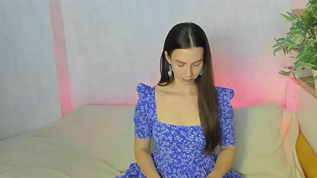 Teresa Hardly online show from 11-30-25, 08:09