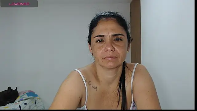 Snapshot of selena_ferri chatting on 09-20-25, 10:26 selena ferri online show from 09-20-25, 10:26