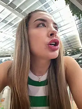 Alexa seexy1 online show from 02-21-25, 12:38