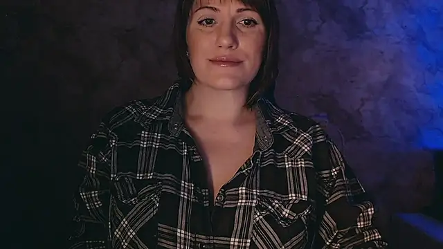 Snapshot of _letty_ chatting on 02-13-25, 08:34  letty  online show from 02-13-25, 08:34