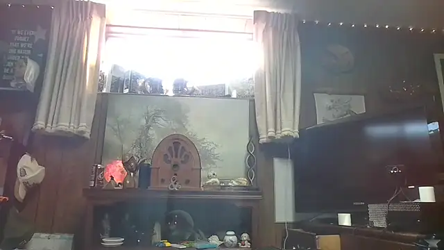 Makowboy online show from 05-11-26, 04:04