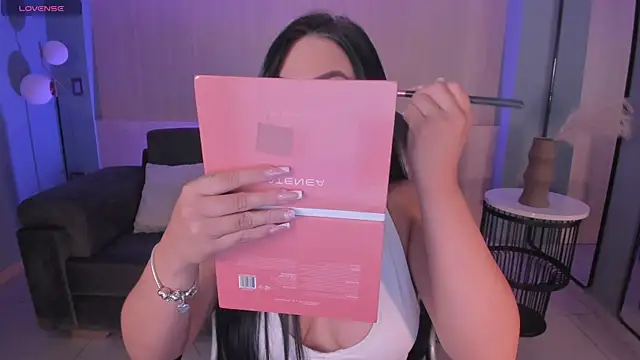 MiaRoberts1 online show from 04-08-26, 12:39