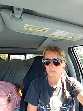 AsiaGoesPro online show from 12-16-25, 06:01