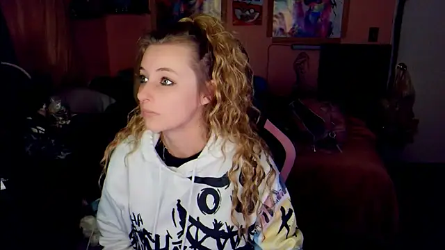 AsiaGoesPro online show from 04-07-26, 12:40