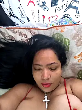 Snapshot of NIKOLE1301 chatting on 09-21-25, 03:17 NIKOLE1301 online show from 09-21-25, 03:17
