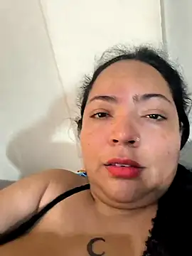 NIKOLE1301 online show from 11-05-25, 02:42