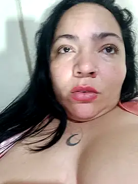 Snapshot of NIKOLE1301 chatting on 02-26-25, 02:27 NIKOLE1301 online show from 02-26-25, 02:27