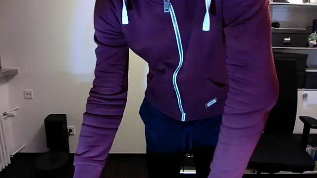 Slave 75 online show from 02-13-26, 05:57