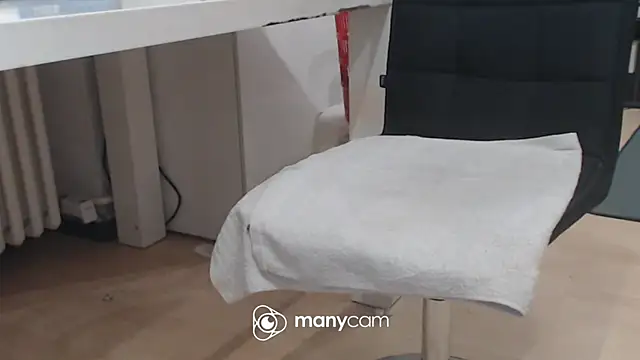 Snapshot of Supermen12171 chatting on 02-22-26, 07:44 Supermen12171 online show from 02-22-26, 07:44