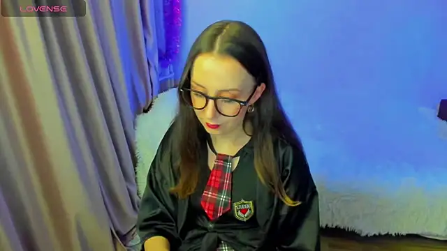 CurlySteph online show from 01-18-26, 05:05