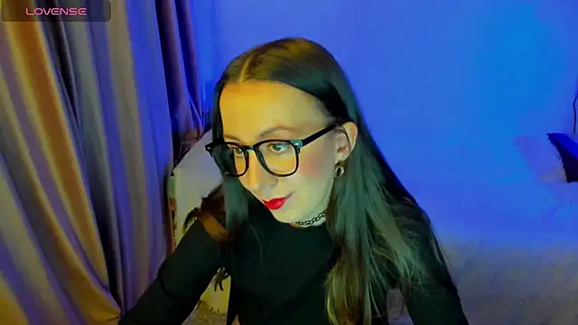 CurlySteph online show from 03-05-26, 08:38