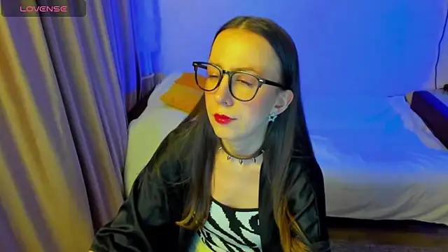 CurlySteph online show from 03-24-26, 05:57
