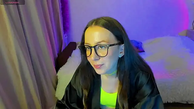 CurlySteph online show from 09-19-25, 03:05