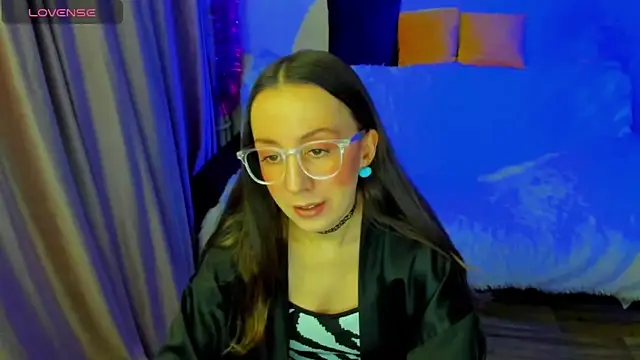 CurlySteph online show from 02-05-26, 08:48