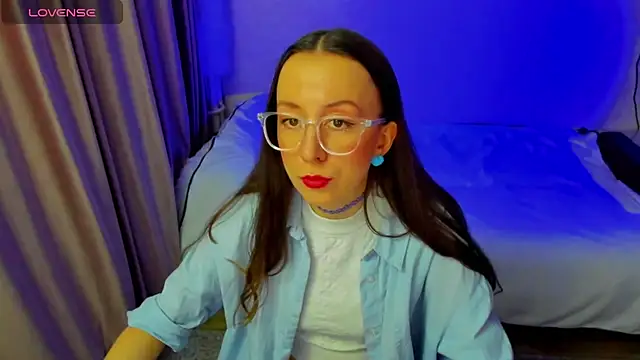 CurlySteph online show from 03-18-26, 07:15