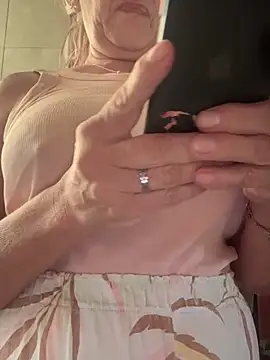 camelia3 online show from 12-01-25, 10:16