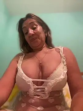 camelia3 online show from 05-11-26, 12:01