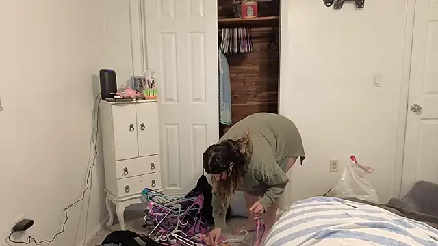 magicsparkles online show from 04-02-26, 03:46