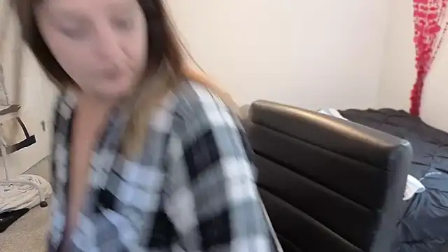 magicsparkles online show from 04-14-26, 07:41