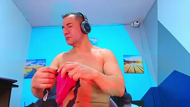 juanses n toro online show from 11-03-25, 01:04